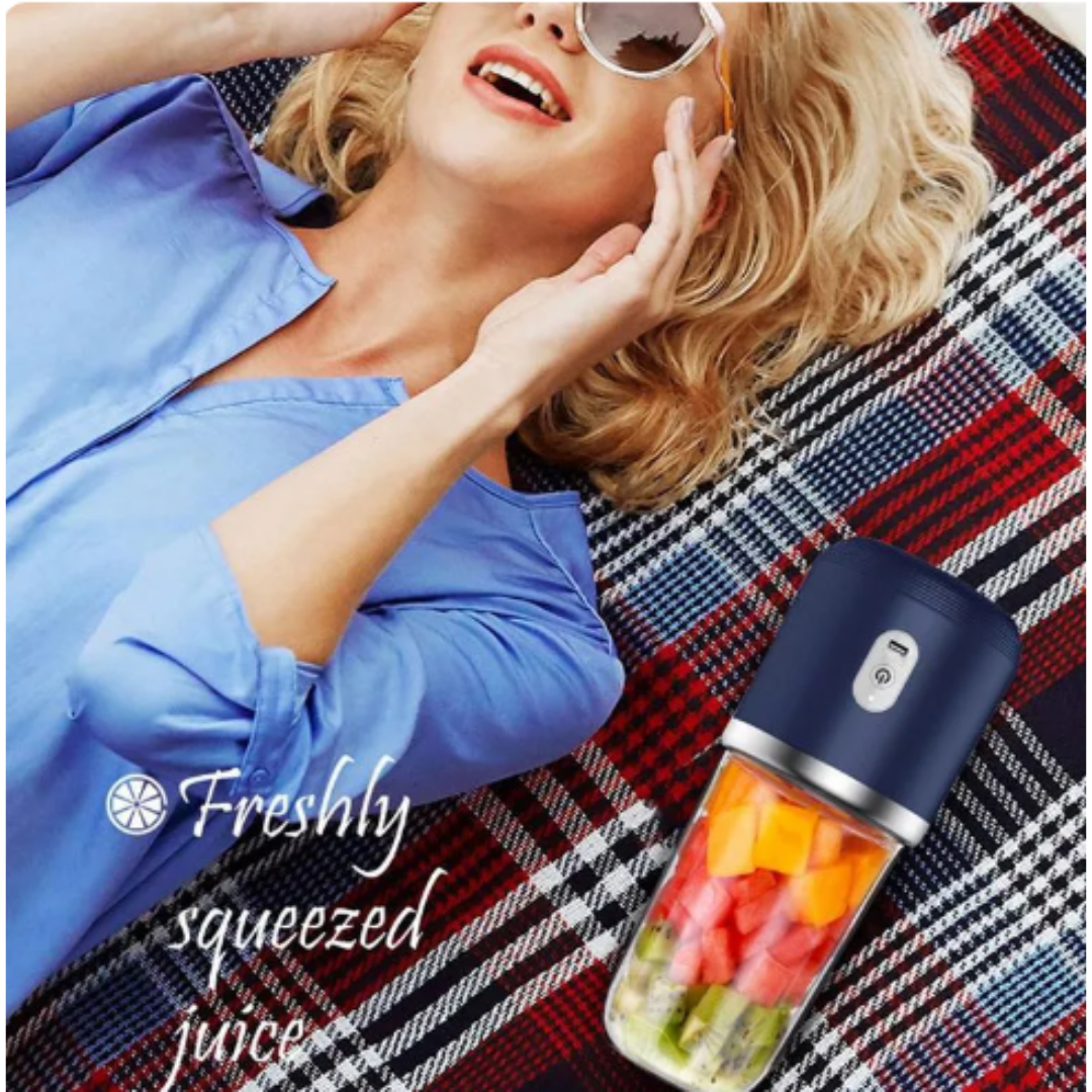 Portable Small Electric Juicer Stainless Steel Blade Cup Juicer Fruit Automatic Smoothie Blender Kitchen Tool