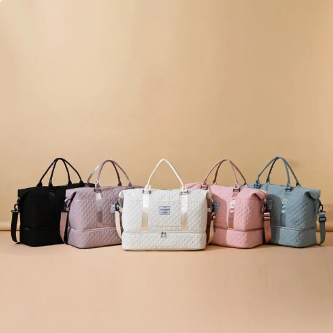 Quilted travel tote bag with shoe compartment